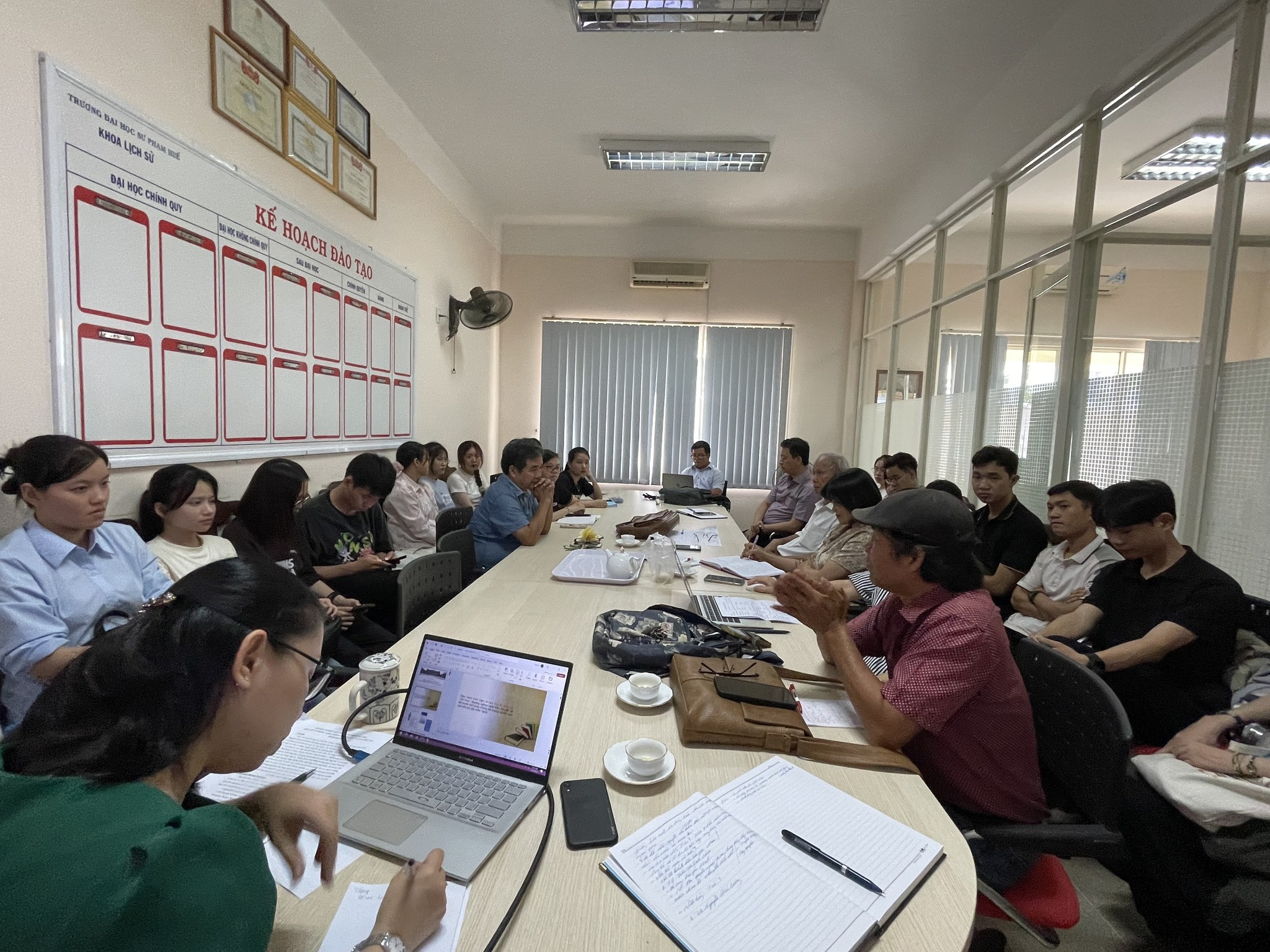 Bộ môn Lịch sử Việt Nam thực hiện sinh hoạt chuyên môn năm 2024
